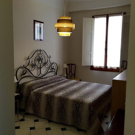 Appartamento Piazza San Marco Florence Kamer foto