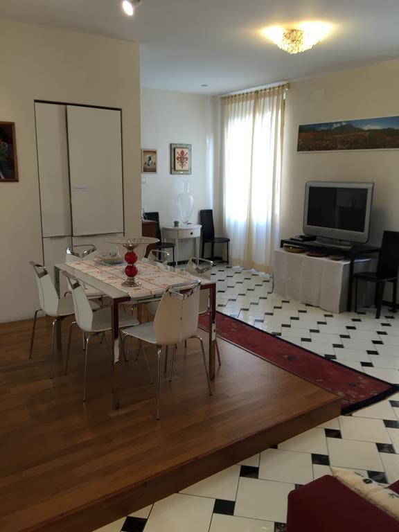 Appartamento Piazza San Marco Florence Kamer foto