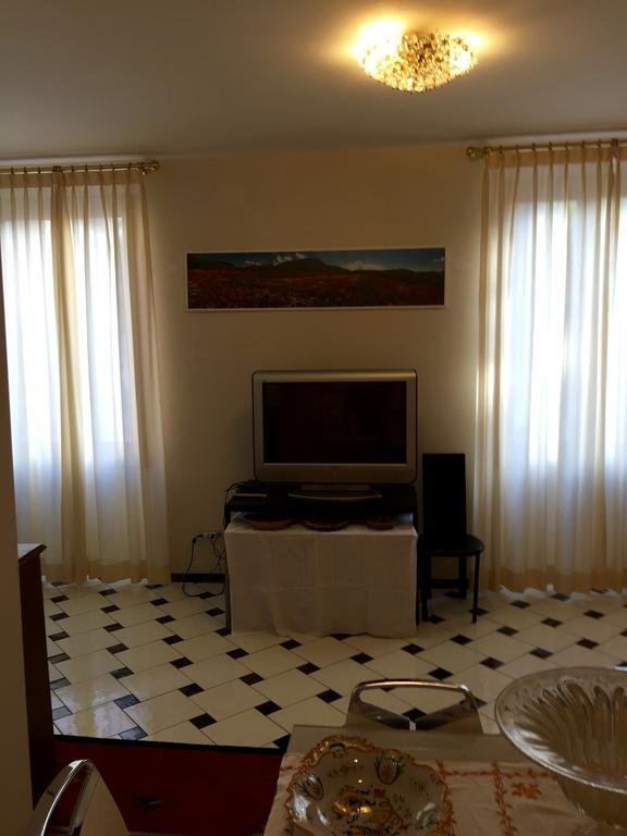 Appartamento Piazza San Marco Florence Kamer foto
