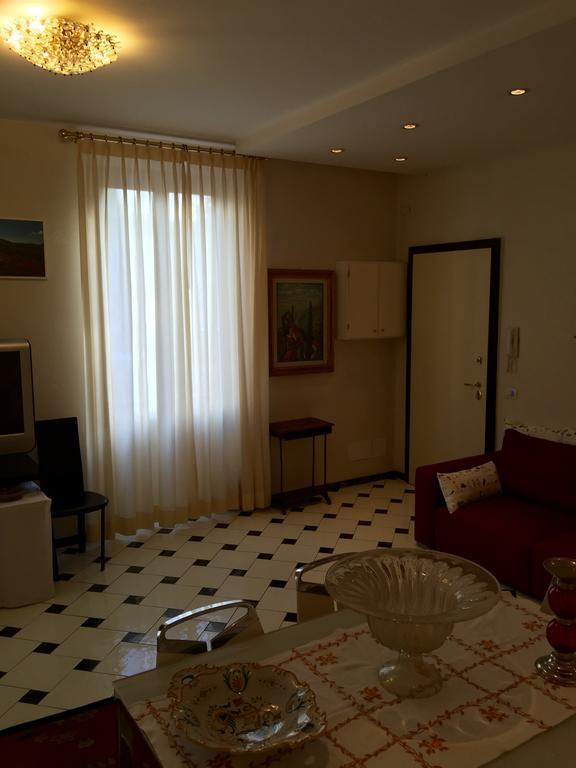 Appartamento Piazza San Marco Florence Kamer foto